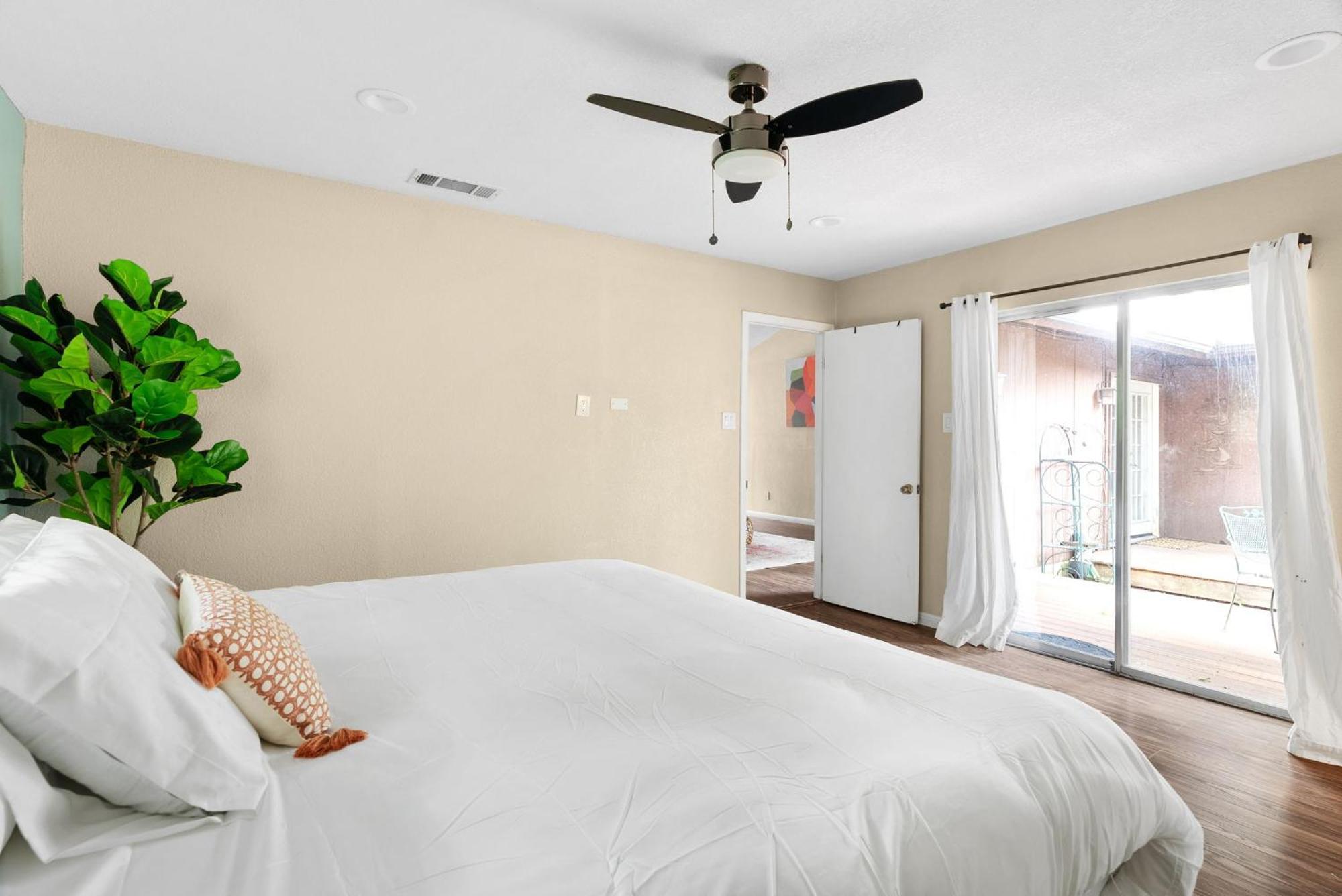 Mai's Home at Zilker, Barton Spring and Downtown Sleep 14 Austin Bagian luar foto