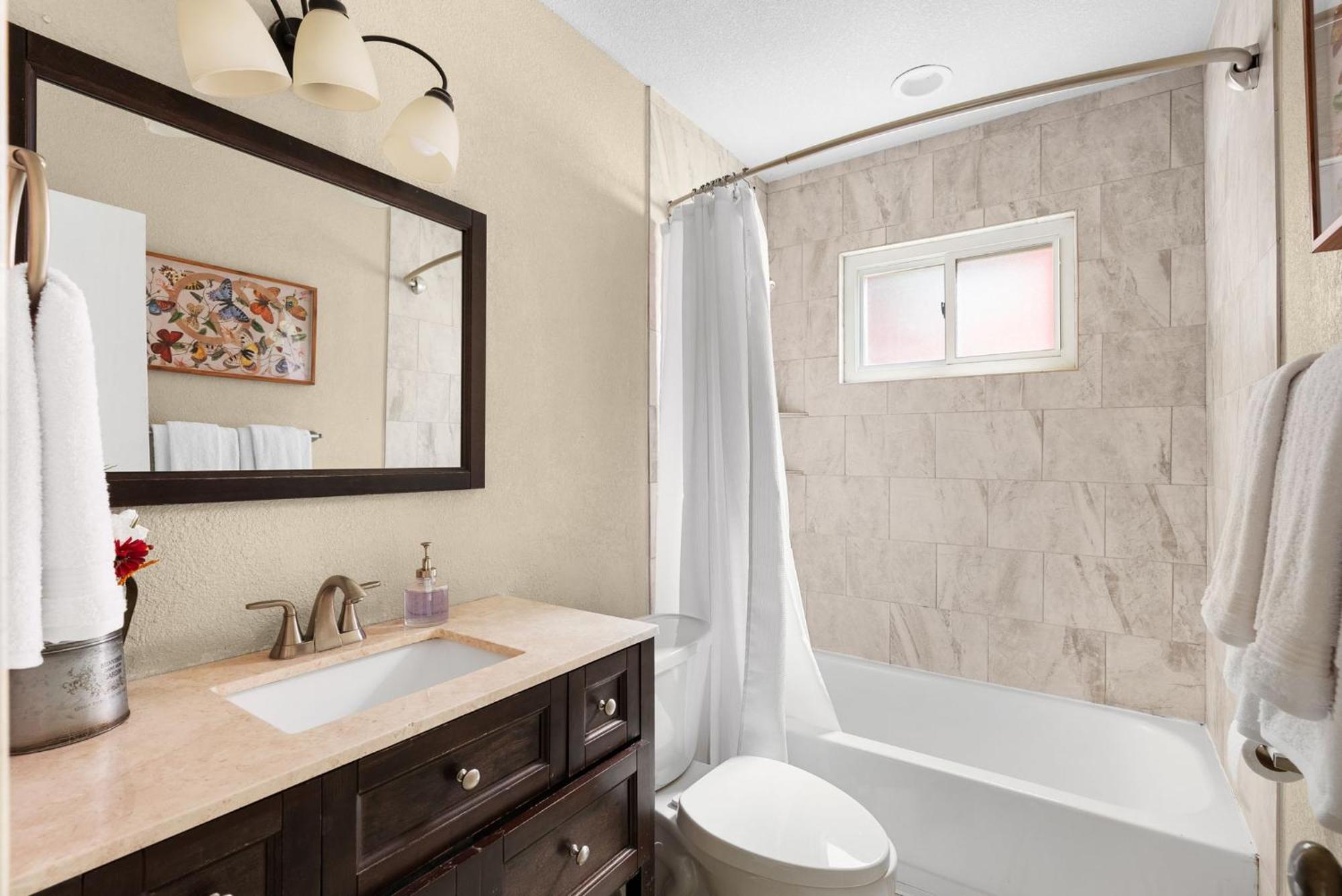 Mai's Home at Zilker, Barton Spring and Downtown Sleep 14 Austin Bagian luar foto