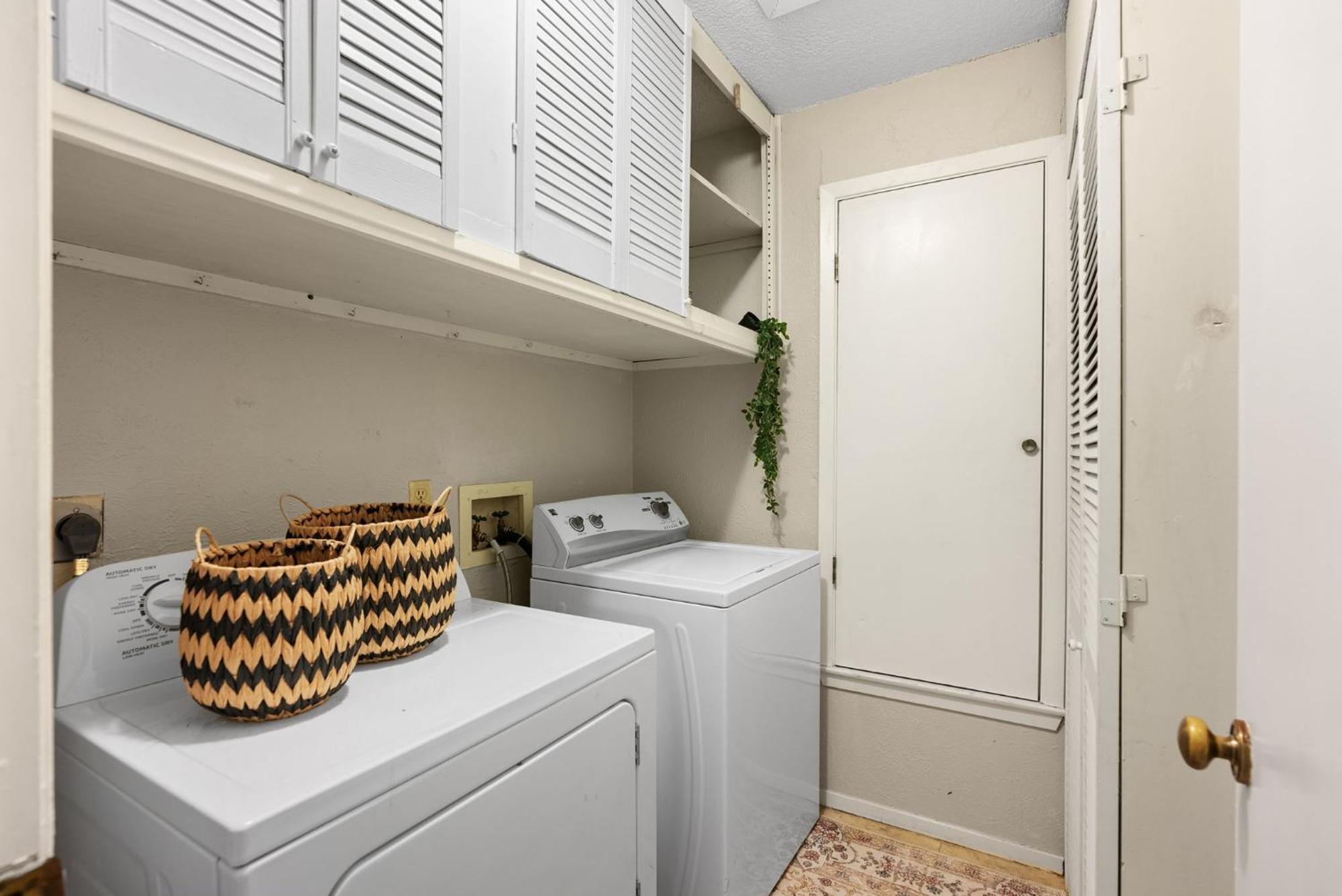 Mai's Home at Zilker, Barton Spring and Downtown Sleep 14 Austin Bagian luar foto