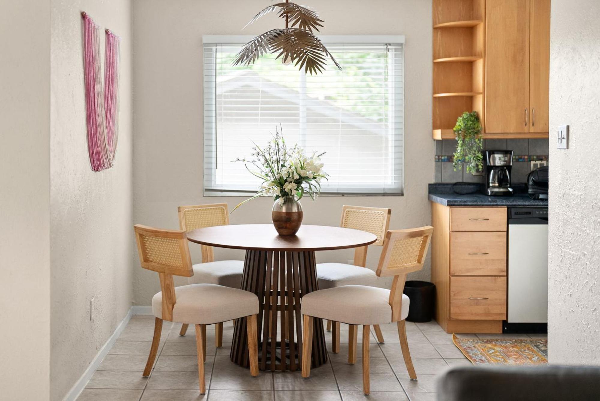 Mai's Home at Zilker, Barton Spring and Downtown Sleep 14 Austin Bagian luar foto